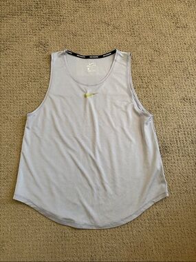 Nike Dri-Fir Women's Light Purple Tank Top